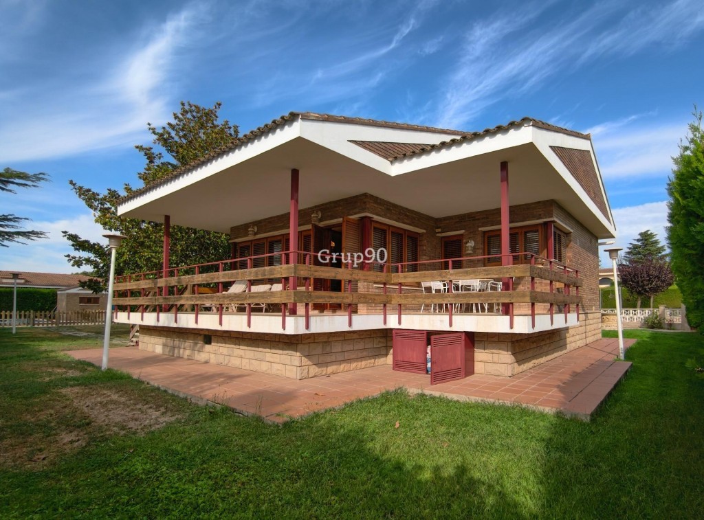Imagen 2 de ¡EXCLUSIVO CHALET INDEPENDIENTE EN LA MEJOR ZONA DE ALPICAT!