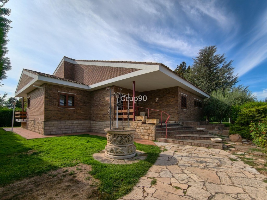 Imagen 1 de ¡EXCLUSIVO CHALET INDEPENDIENTE EN LA MEJOR ZONA DE ALPICAT!