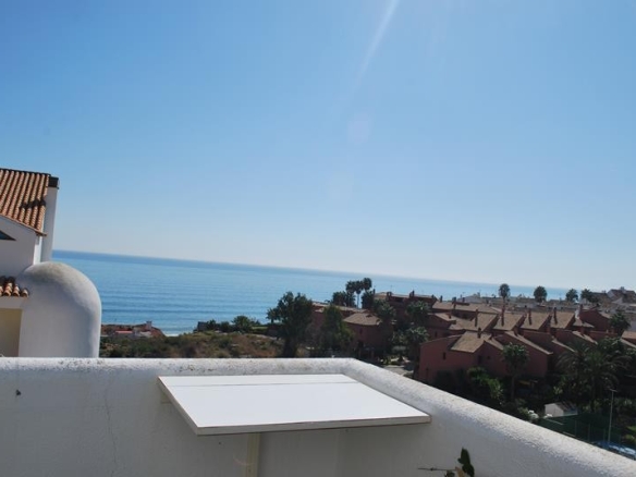 Imagen 1 de IMPRESIONANTE ÁTICO TRIPLEX EN PRIMERA LÍNEA DE PLAYA….