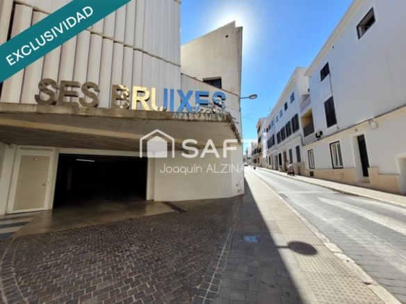 Imagen 4 de Plaza de parking a 5 min del Ayuntamiento de Mahón