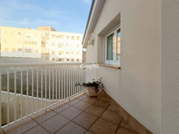 Imagen 3 de ¡Acogedor Apartamento en La Bordeta!