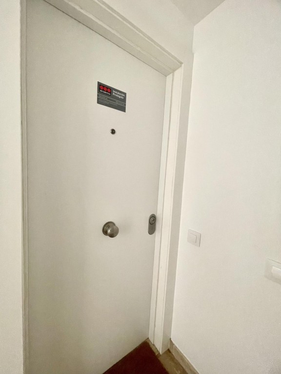 Imagen 2 de Piso completamente reformado con parking y trastero en Ciutadella