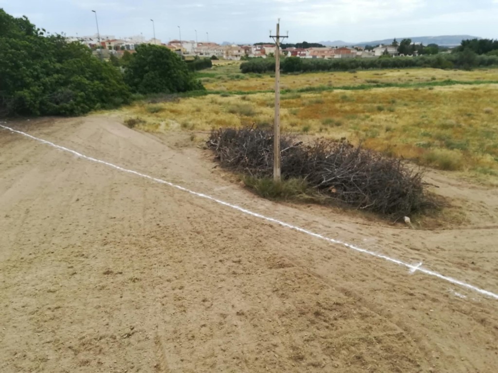 Imagen 2 de Gran terreno residencial de 985m² en Hellín