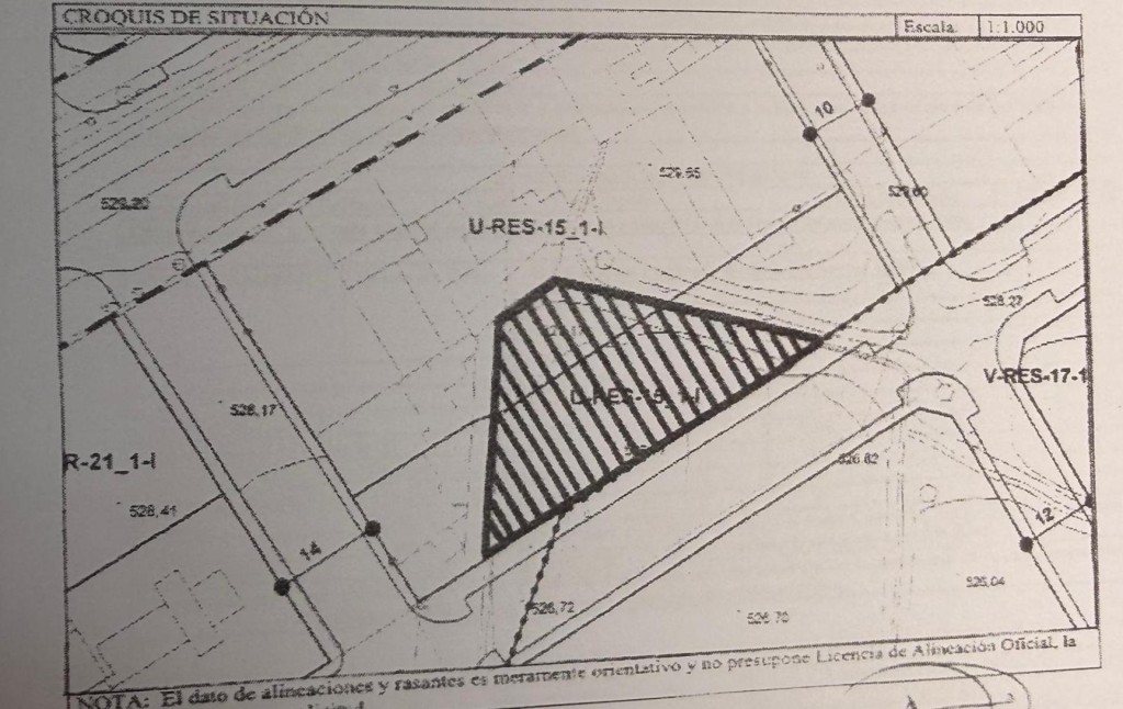 Imagen 3 de Gran terreno residencial de 985m² en Hellín