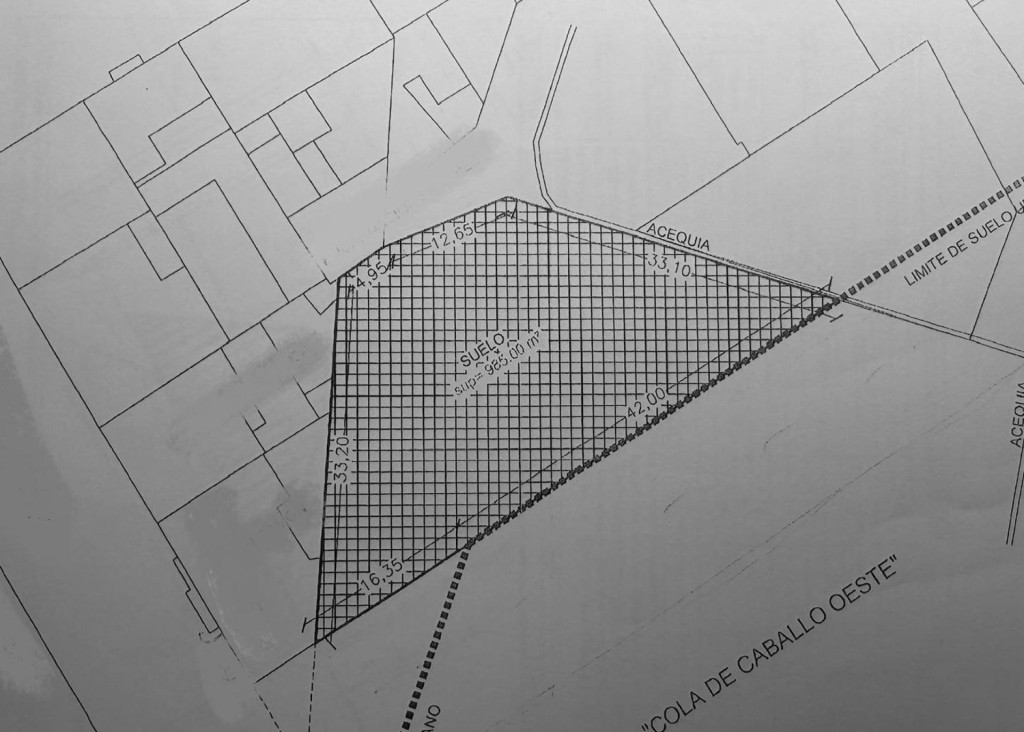 Imagen 1 de Gran terreno residencial de 985m² en Hellín