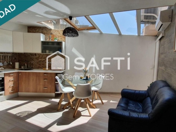 Imagen 1 de Piso en venta en el centro de Blanes con licencia turística