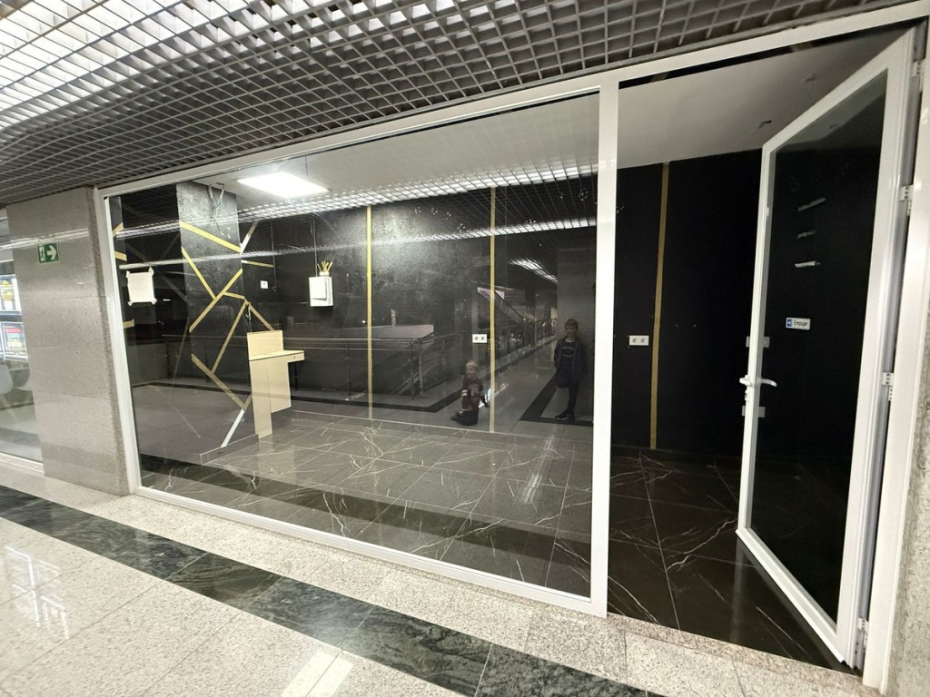 Imagen 3 de Local comercial en Alquiler en Sotogrande Cádiz