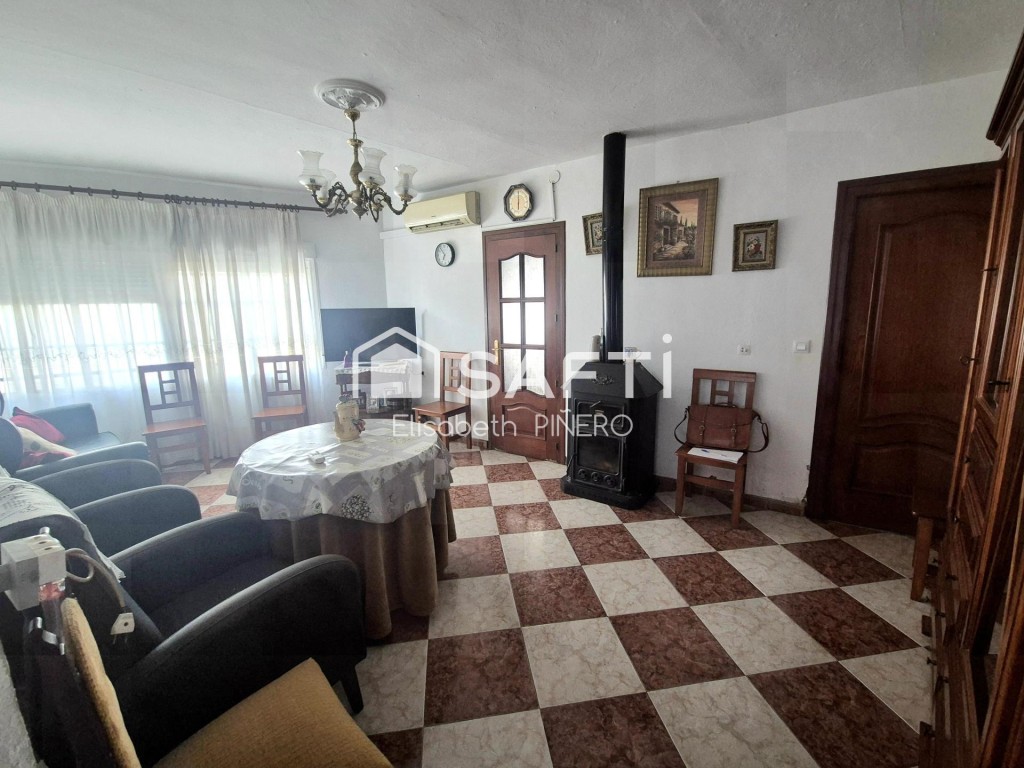 Imagen 2 de Casa en planta baja de esquina en Montijo: Terraza/Azotea con vistas