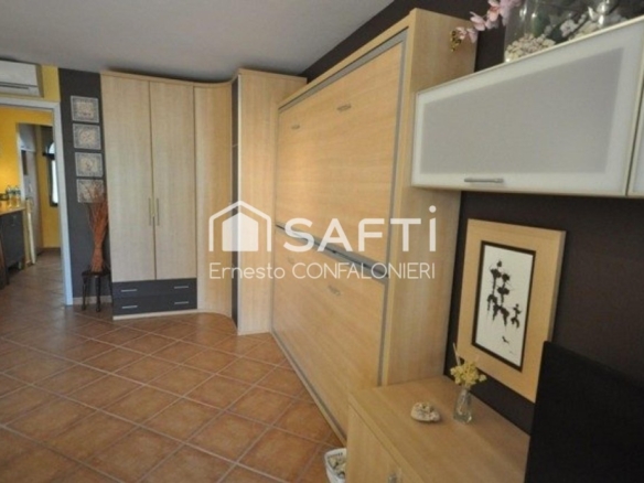 Imagen 3 de Estudio con terraza y parking en Vanessa Park