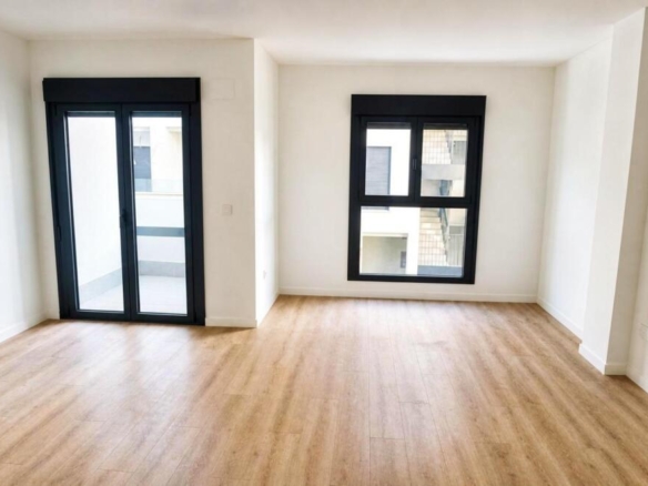 Imagen 1 de Piso moderno con terraza