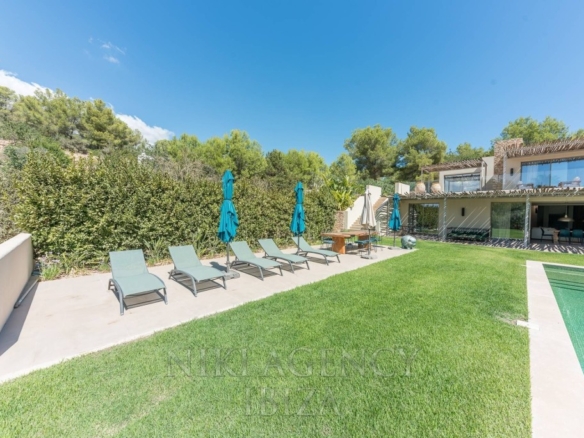 Imagen 3 de Casa-Chalet en Venta en Santa Eularia Des Riu Baleares