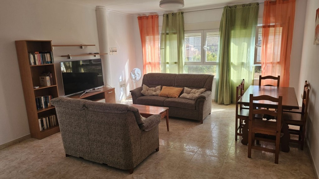 Imagen 1 de Piso en Alquiler en Fines Almería