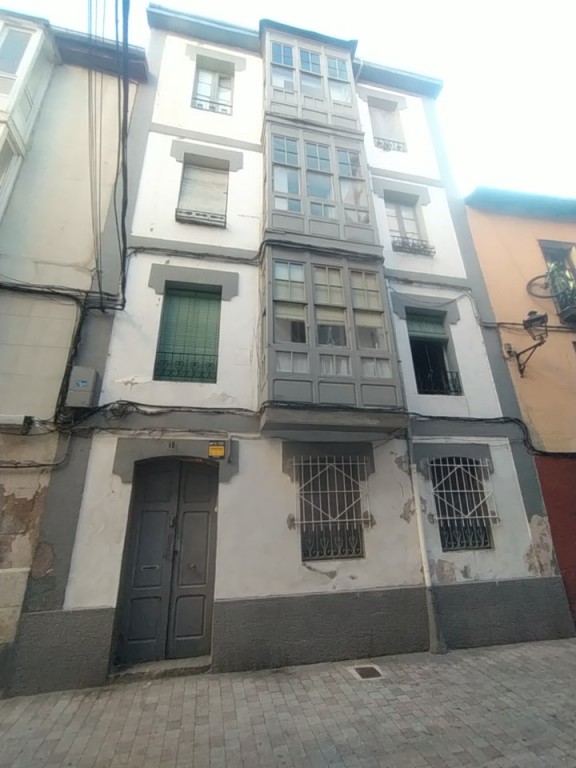 Imagen 1 de Edificio Viviendas en Venta en Miranda De Ebro Burgos