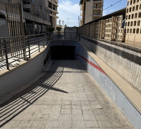 Imagen 3 de Parking coche en Venta en Benidorm Alicante