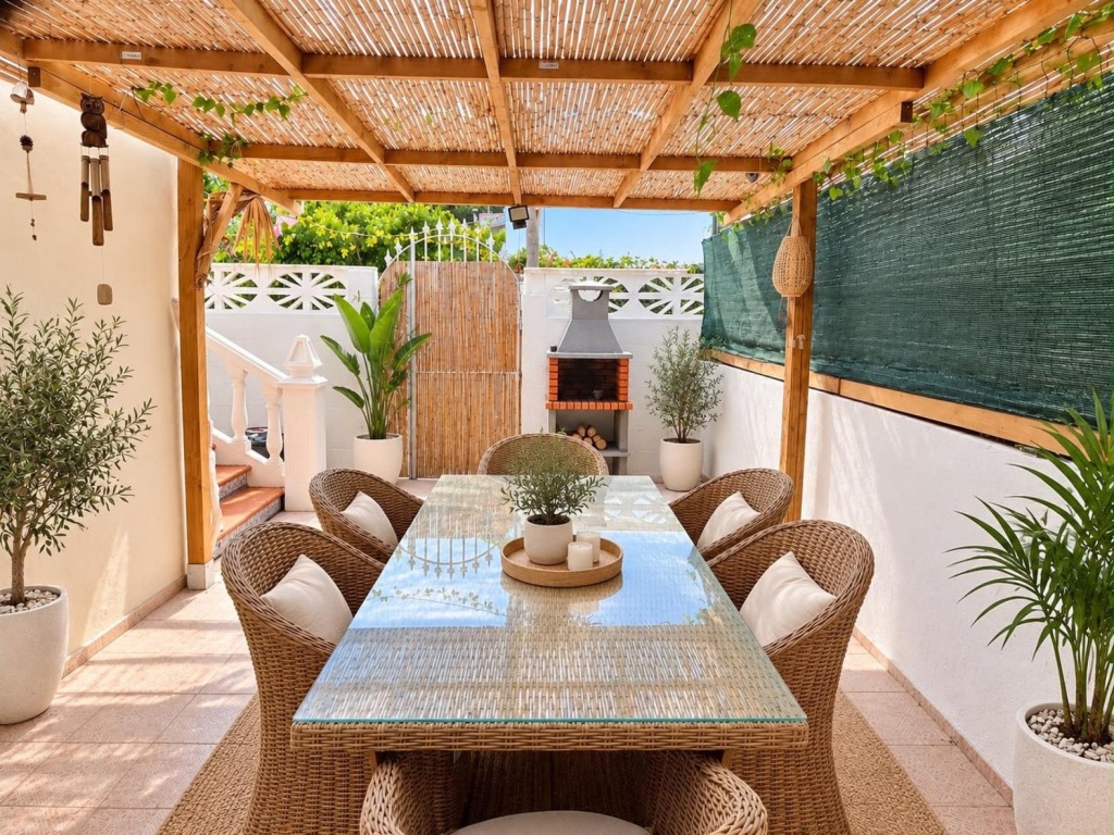 Imagen 2 de Casa reformada junto al mar