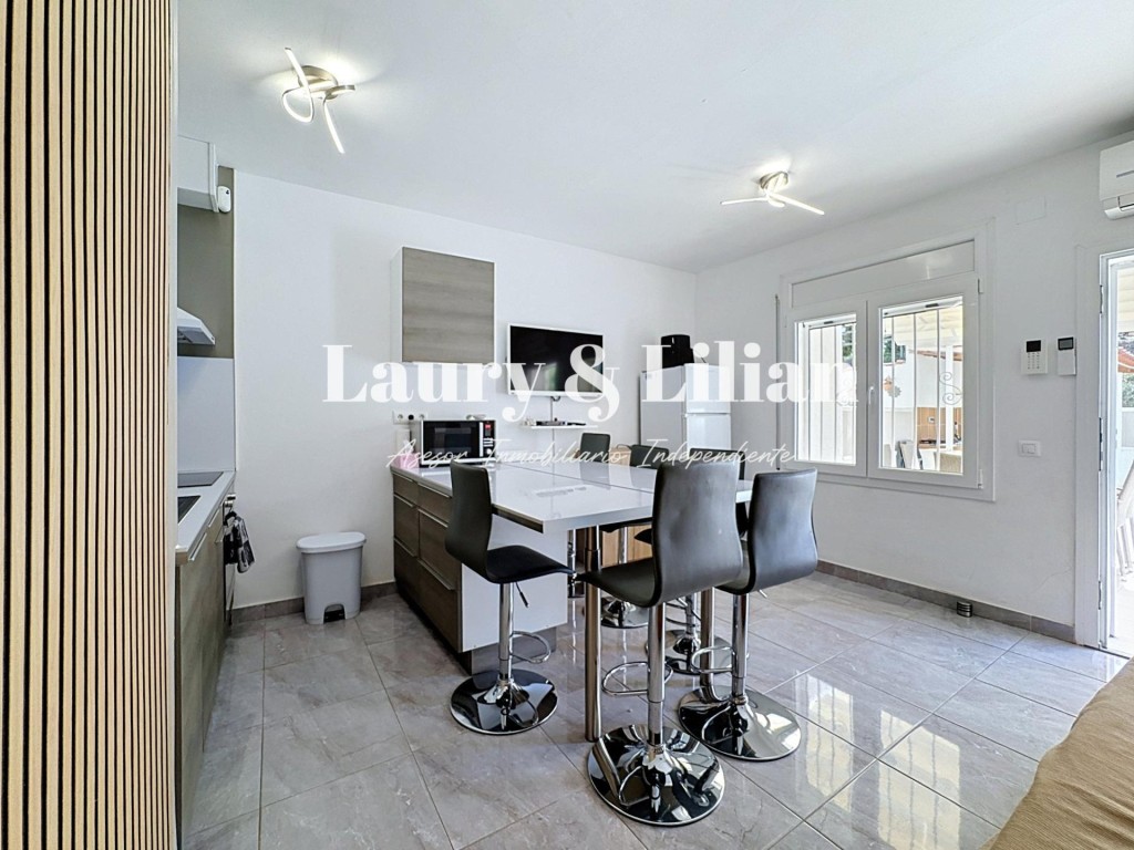 Imagen 2 de Casa reformada de 3 dormitorios