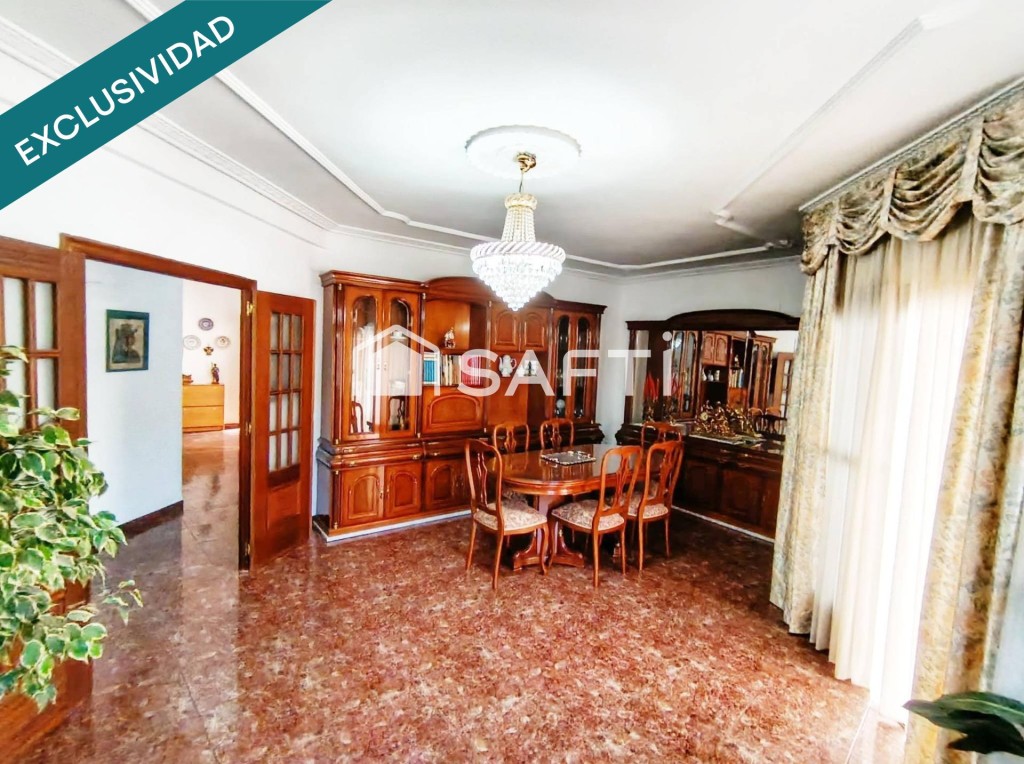 Imagen 3 de AMPLIA VIVIENDA DE 4 DORMITORIOS CON ALMACÉN/GARAJE INDEPENDIENTE DE 94 M² EN NAVAHERMOSA – MONTES DE TOLEDO