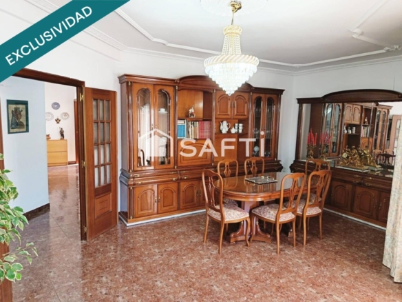 Imagen 1 de AMPLIA VIVIENDA DE 4 DORMITORIOS CON ALMACÉN/GARAJE INDEPENDIENTE DE 94 M² EN NAVAHERMOSA – MONTES DE TOLEDO