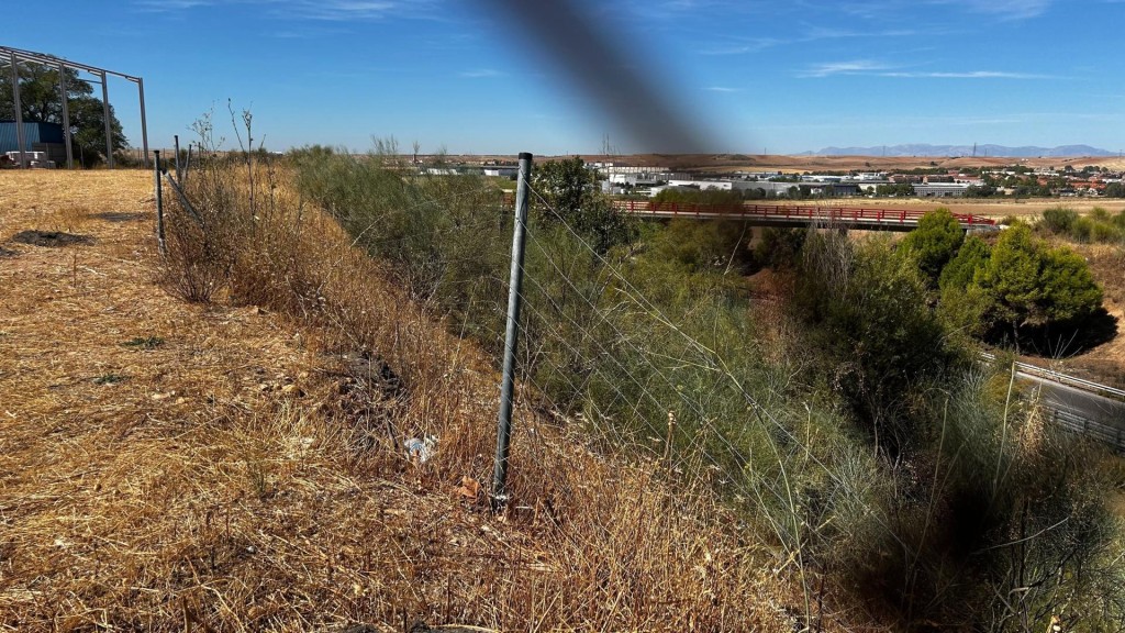 Imagen 3 de PARCELA INDUSTRIAL DE 1.500 m² EN POLIGONO LOS FRAILES – DAGANZO DE ARRIBA– 300.000 €