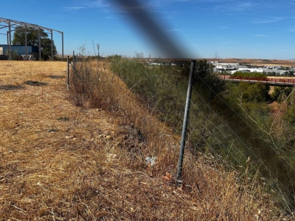 Imagen 4 de PARCELA INDUSTRIAL DE 1.500 m² EN POLIGONO LOS FRAILES – DAGANZO DE ARRIBA– 300.000 €
