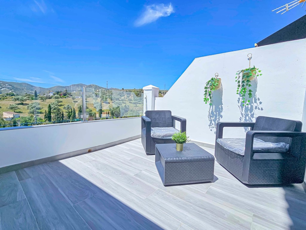 Imagen 1 de Casa de pueblo en Venta en Nerja Málaga
