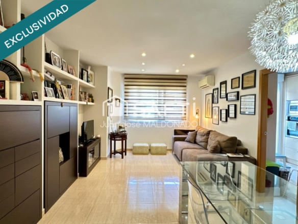 Imagen 1 de Piso de 3 habitaciones con ascensor y balcón