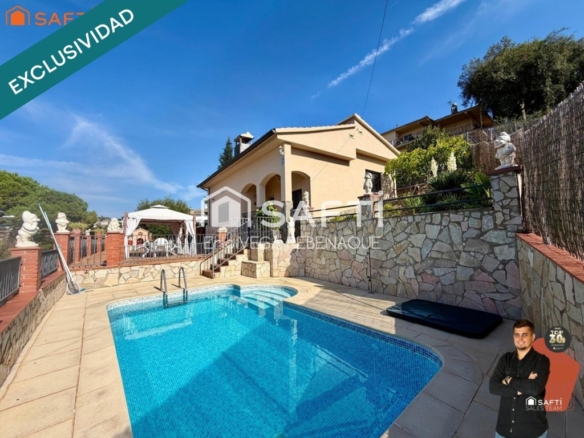 gran terraza y parking grande en Residencial Park