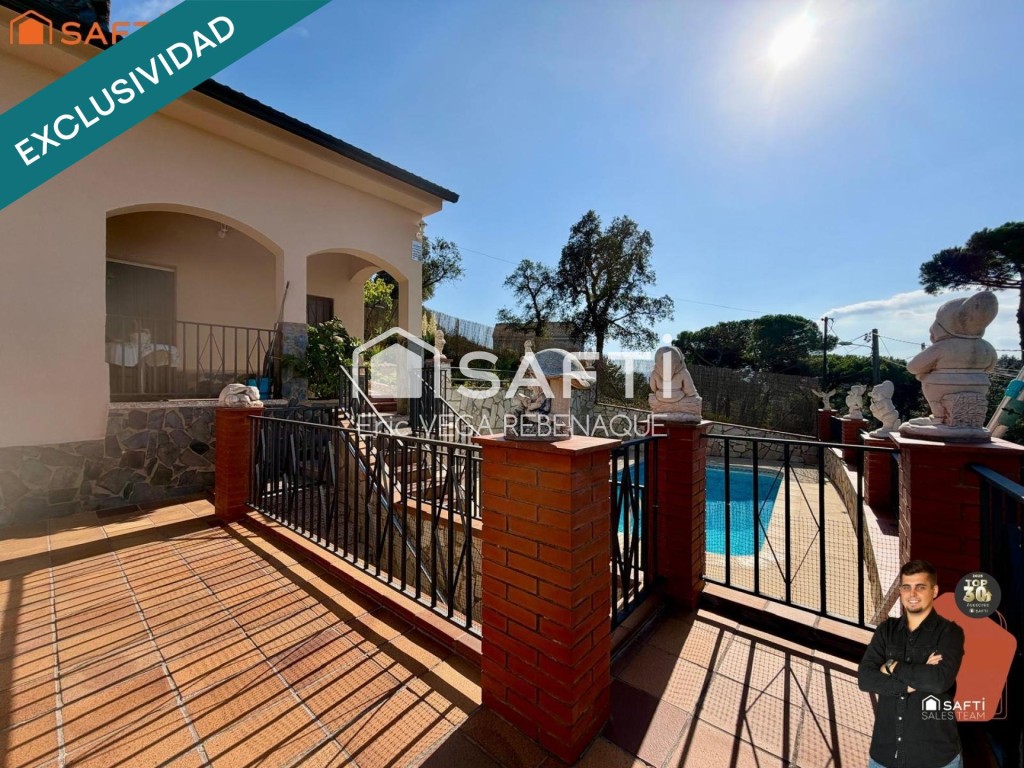 gran terraza y parking grande en Residencial Park