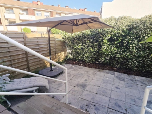 ALQUILER DE ÚLTIMA HABITACIÓN A 500€ EN CHALET DE VILLANUEVA DE LA CAÑADA