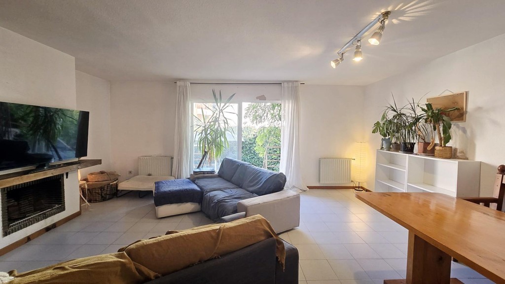 ALQUILER DE ÚLTIMA HABITACIÓN A 500€ EN CHALET DE VILLANUEVA DE LA CAÑADA