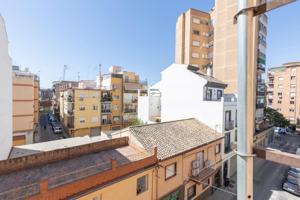 Imagen 2 de Piso en Venta en Granada Granada ZAIDIN