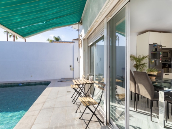 Imagen 2 de Casa-Chalet en Venta en Benalmadena Málaga
