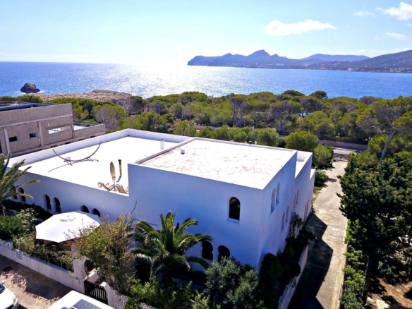 Imagen 1 de Casa-Chalet en Venta en Capdepera CAPDEPERA Baleares