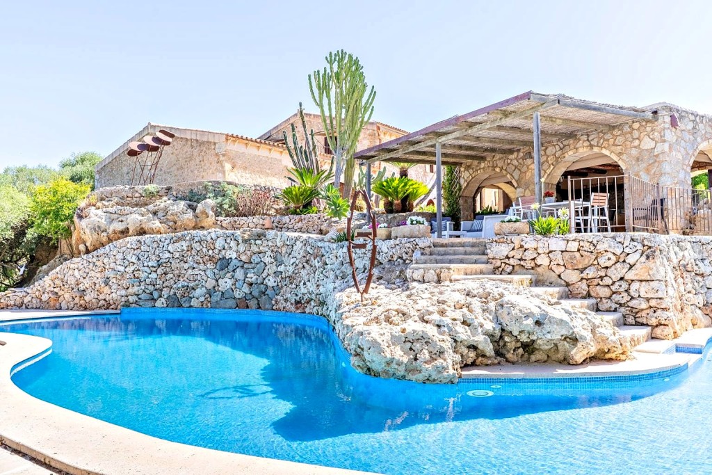 Imagen 4 de Casa de campo-Masía en Venta en Sant Llorenç Des Cardassar Baleares