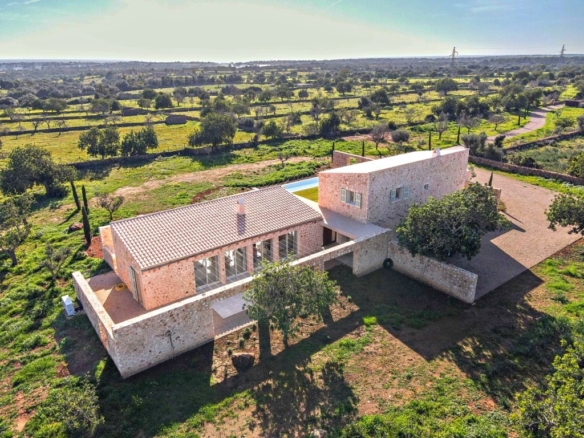 Imagen 2 de Casa de campo-Masía en Venta en Santanyi Baleares