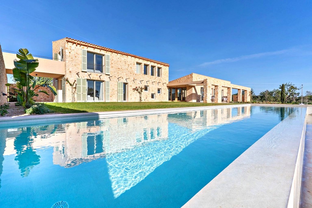 Imagen 3 de Casa de campo-Masía en Venta en Santanyi Baleares