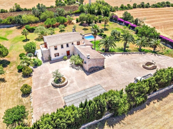Imagen 3 de Casa de campo-Masía en Venta en Manacor Baleares