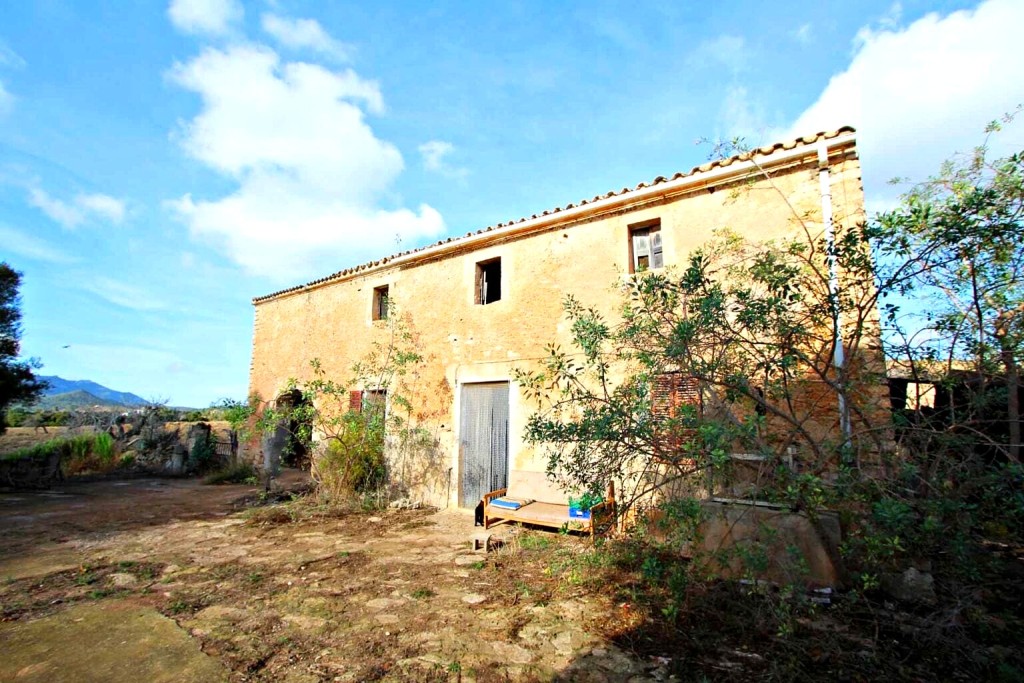 Imagen 2 de Casa de campo-Masía en Venta en Manacor Baleares