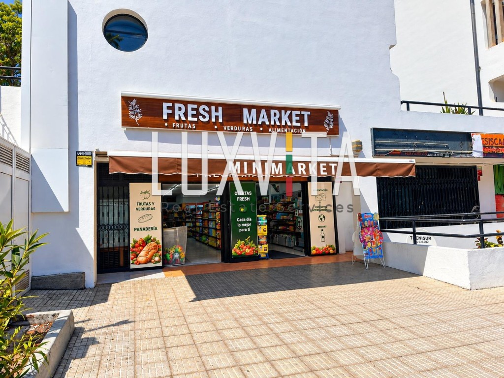 Imagen 1 de Traspaso de supermercado consolidado en Los Cristianos