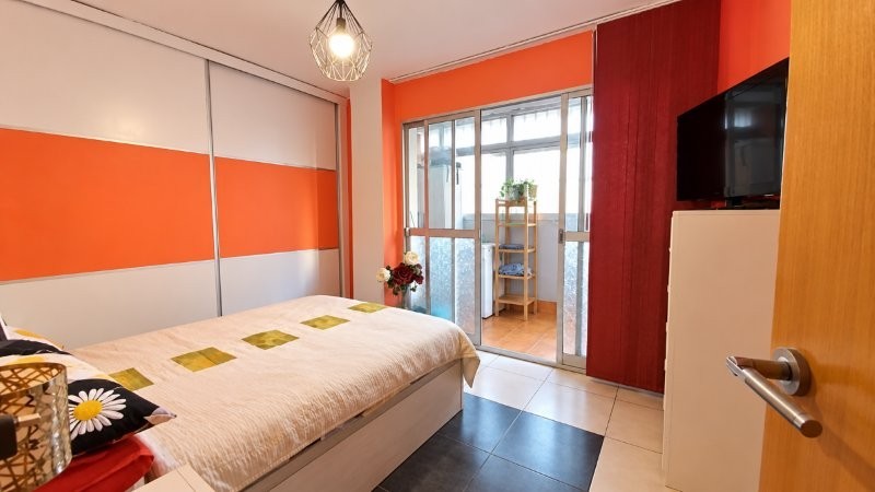 Imagen 4 de ESTUPENDO PISO EN VENTA EN MALAGA