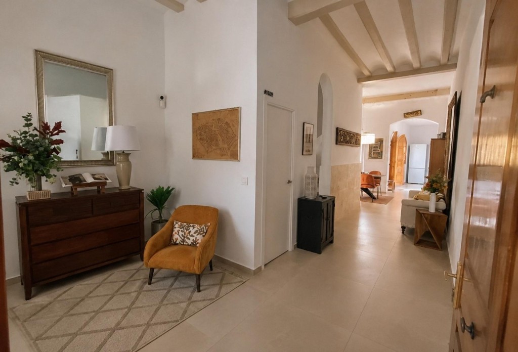 Imagen 1 de Una casa con alma en el corazón de Burriana