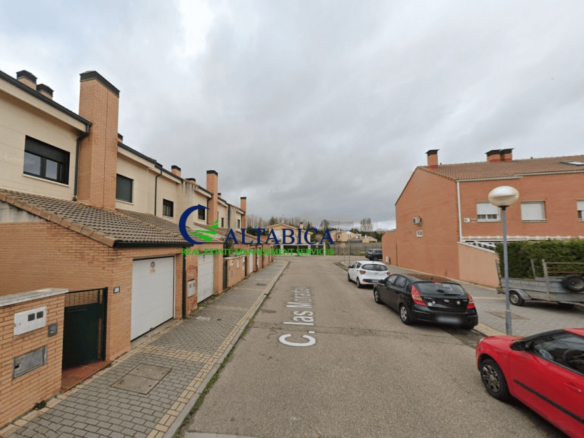 Imagen 3 de Casa-Chalet en Venta en Simancas Valladolid