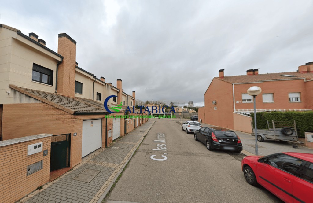 Imagen 3 de Casa-Chalet en Venta en Simancas Valladolid