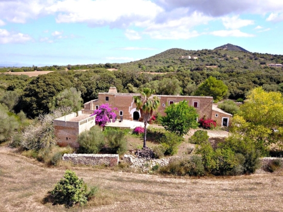 Imagen 2 de Casa de campo-Masía en Venta en Manacor Baleares