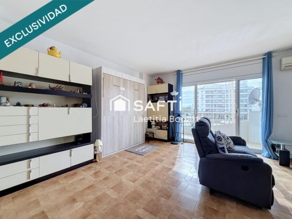 Imagen 2 de Estudio con terraza y vistas al canal
