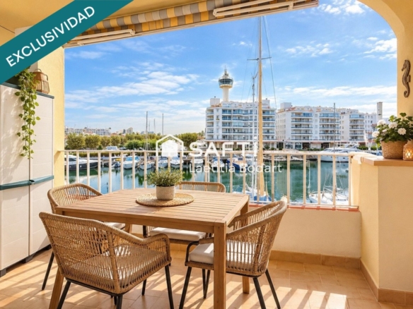 Imagen 1 de Estudio con terraza y vistas al canal