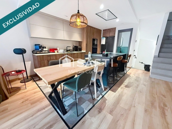 Imagen 2 de Casa de pueblo reformada con alma y estilo