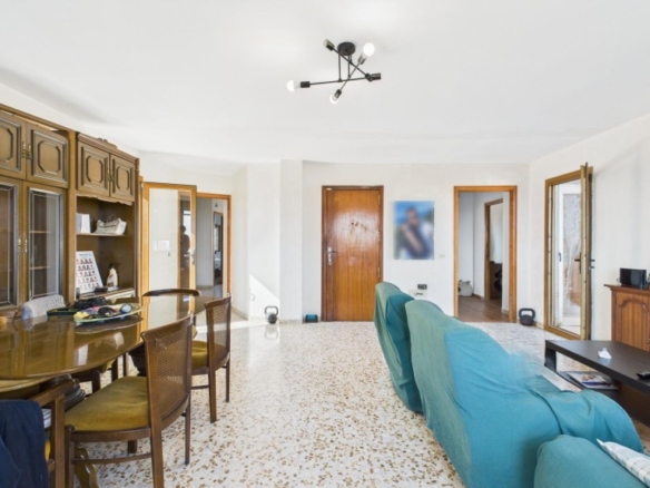 Imagen 3 de Àtico a la venta - Potencial indudable - Vista al mar - C/ Ricardo Ortega - Palma