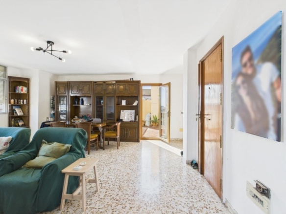 Imagen 4 de Àtico a la venta - Potencial indudable - Vista al mar - C/ Ricardo Ortega - Palma