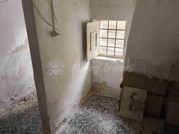 Imagen 4 de Casa de pueblo en Venta en Pinoso Alicante